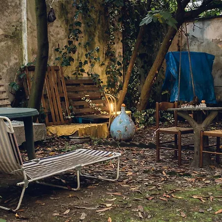 Pansiyon The Garden House 1room In Shared
